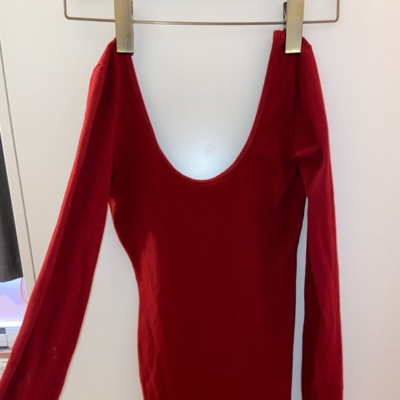 Scoop Neck Long Sleeve Midi Dress | Deep Red - Picture 2 of 5
